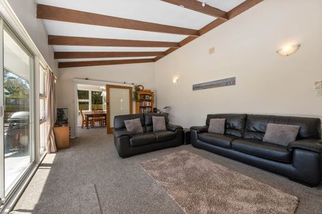 Photo of property in 9 Alpine View Lane, Parklands, Christchurch, 8083