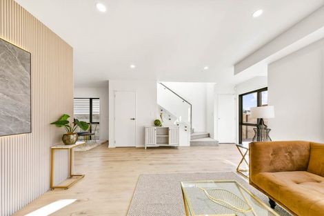 Photo of property in 36b Hooks Road, Manurewa, Auckland, 2102
