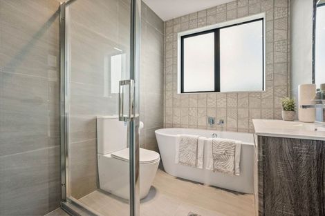 Photo of property in 65 Clarks Beach Road, Clarks Beach, 2122