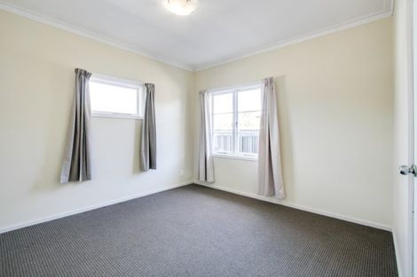 Photo of property in 100 Guppy Road, Taradale, Napier, 4112