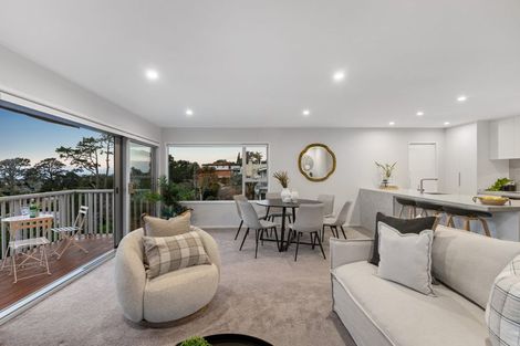 Photo of property in 1/98 Park Rise, Campbells Bay, Auckland, 0630