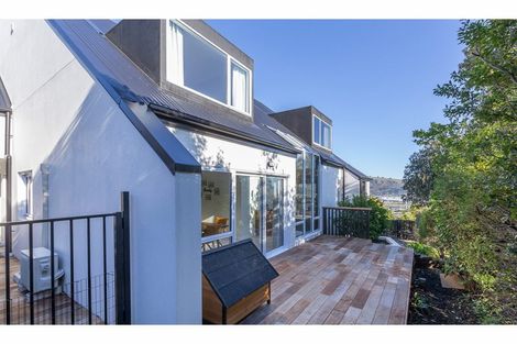 Photo of property in 87 Cannon Hill Crescent, Mount Pleasant, Christchurch, 8081