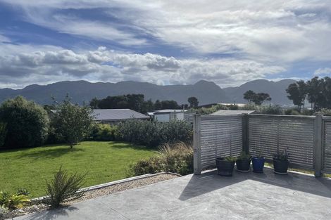 Photo of property in 4 Mcdonald Place, Collingwood, 7073