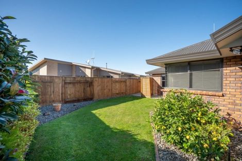 Photo of property in 11 Geneva Terrace, Kelvin Grove, Palmerston North, 4414