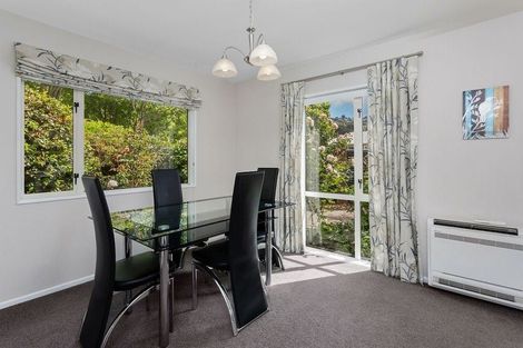 Photo of property in 19 Bowenvale Avenue, Cashmere, Christchurch, 8022