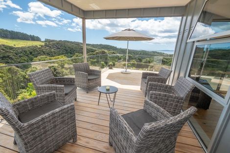 Photo of property in 34 Opoi Lane, Cable Bay, 0420