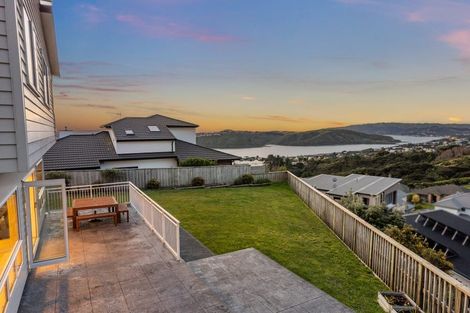 Photo of property in 18 Milford Street, Aotea, Porirua, 5024