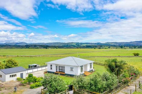 Photo of property in 348 Kawerau Road, Putauaki, Whakatane, 3192