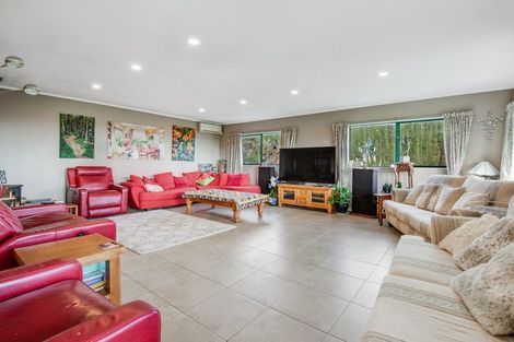 Photo of property in 4 Ferngully Road, Helensville, Kaukapakapa, 0871
