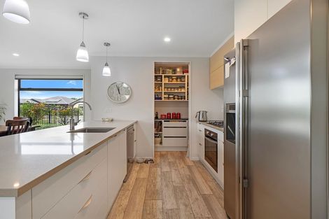 Photo of property in 9 Godley Place, Woodend, 7610