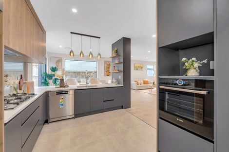 Photo of property in 23 Bremner Ridge Street, Flat Bush, Auckland, 2019