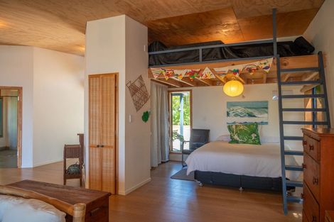 Photo of property in 2b State Highway 10, Cable Bay, 0420