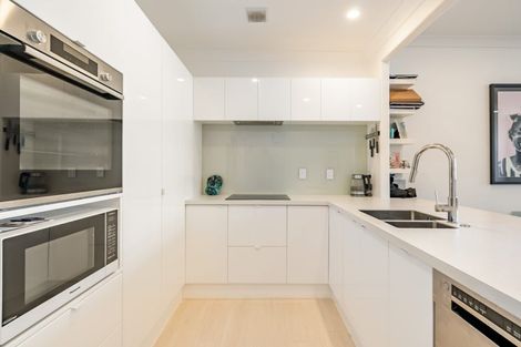 Photo of property in Kelvin House, 6d/16 The Terrace, Wellington Central, Wellington, 6011
