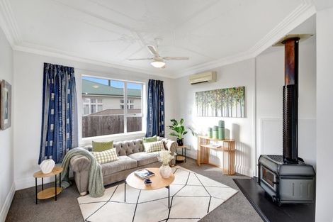 Photo of property in 12 Severn Street, Green Island, Dunedin, 9018