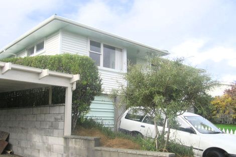 Photo of property in 19 Bushey Way, Maungaraki, Lower Hutt, 5010