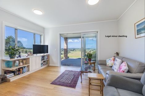 Photo of property in 186 Gervin Road, Wainui, Silverdale, 0992