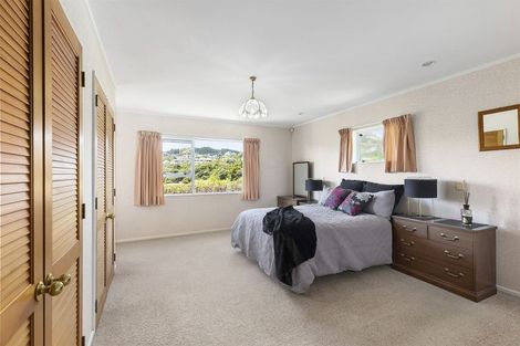 Photo of property in 17 Latitude Close, Whitby, Porirua, 5024