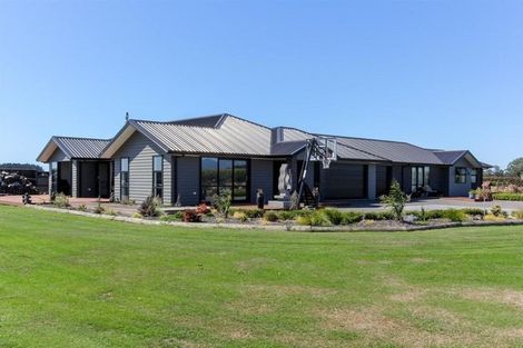 Photo of property in 219 Waitara Road, Brixton, Waitara, 4382