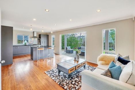 Photo of property in 270 Schnapper Rock Road, Schnapper Rock, Auckland, 0632