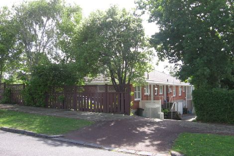 Photo of property in 5 Bloomfield Place, Epsom, Auckland, 1023