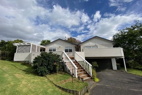 Photo of property in 66 Barbados Drive, Unsworth Heights, Auckland, 0632