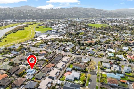 Photo of property in 13 Whites Line West, Woburn, Lower Hutt, 5010