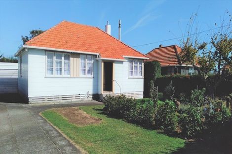 Photo of property in 41 Seymour Street, Waitara, 4320