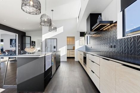 Photo of property in 17 Richmond Street, Waimataitai, Timaru, 7910