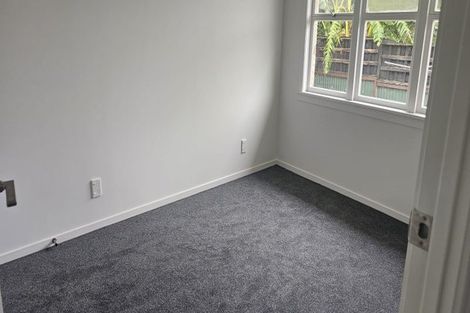 Photo of property in 30 Alma Crescent, Papakura, 2110