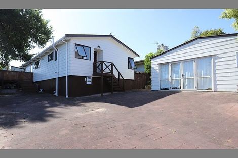 Photo of property in 23 Stottholm Road, Titirangi, Auckland, 0604