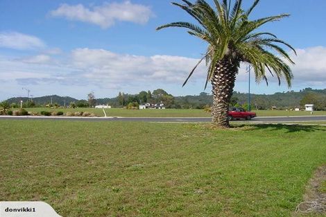 Photo of property in 1 Hei Esplanade, Whitianga, 3510