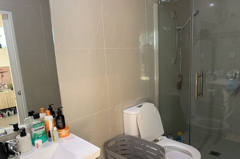 Photo of property in 4a Sherwood Avenue, Te Atatu South, Auckland, 0610