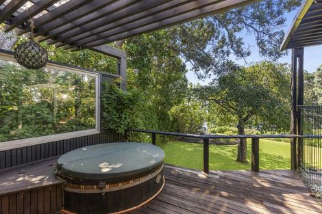 Photo of property in 54a Stanley Point Road, Stanley Point, Auckland, 0624