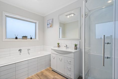 Photo of property in 22 Te Toru Street, Taita, Lower Hutt, 5011