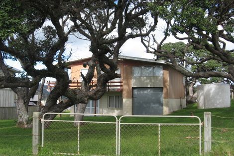 Photo of property in 16 Te Whangai Head Road, Pataua North, Parua Bay, 0175