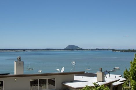 Photo of property in 63 Harbour View Road, Omokoroa, 3114