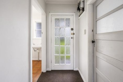 Photo of property in 12 Egmont Street, Patea, 4520