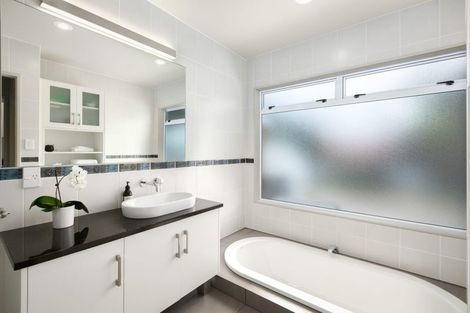 Photo of property in 7 Papaunahi Road, Bowentown, Katikati, 3177