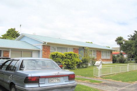 Photo of property in 16 Royston Street, Rosehill, Papakura, 2113