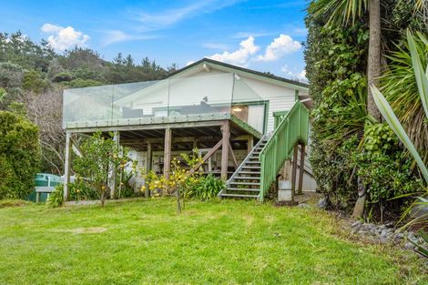 Photo of property in 26 Edwin Mitchelson Road, Muriwai, Waimauku, 0881