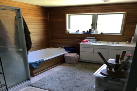 Photo of property in 19 Gilbass Avenue, Hamilton Lake, Hamilton, 3204