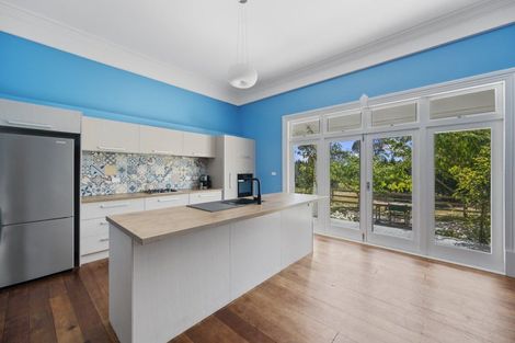 Photo of property in 1986 Taihape Road, Sherenden, Hastings, 4179