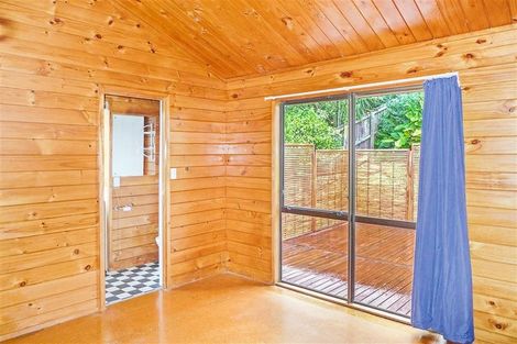 Photo of property in 8 Chardon Place, Henderson, Auckland, 0612