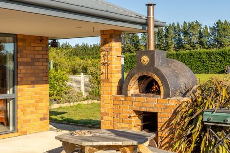 Photo of property in 2233 South Eyre Road, Eyrewell, Rangiora, 7476