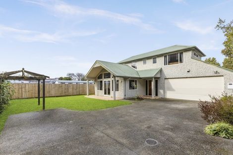 Photo of property in 2/21 Joll Road, Havelock North, 4130