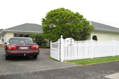 Photo of property in 19 Wallace Road, Mangere Bridge, Auckland, 2022