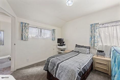 Photo of property in 3/20 Cressy Street, Waterloo, Lower Hutt, 5011