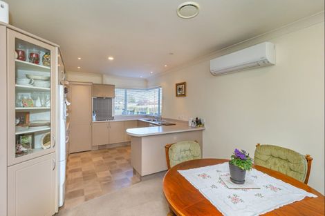 Photo of property in 68a Mako Mako Road, Levin, 5510