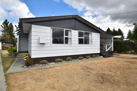 Photo of property in 42 Omahau Crescent, Twizel, 7901