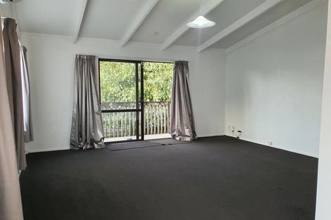 Photo of property in 50 Sungrove Rise, Sunnyvale, Auckland, 0612
